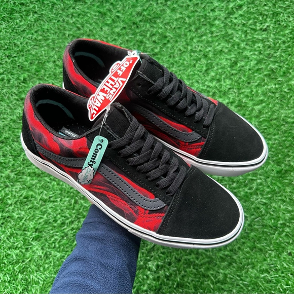 Vans Comfycush Old Skool After Dark Black / Red - Picture 4 of 9
